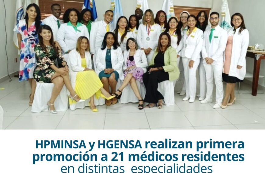HPMINSA y HGENSA realizan primera promoción a 21 médicos residentes en distintas especialidades de la medicina.